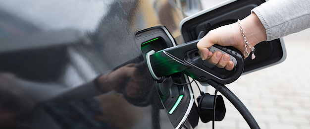 Elektro­mobilität bei Elektrotechniker-Meister Thomas Kürstner in Gerstungen